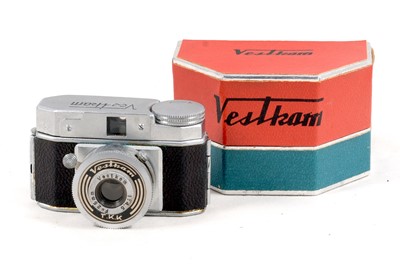 Lot 286 - Uncommon Vestkam Sub Miniature Camera. MIOJ.