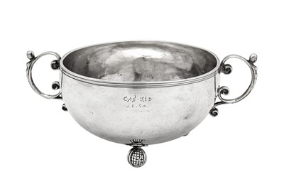 Lot 460 - A mid-17th century Norwegian silver twin handled bowl, Trondheim dated 1656 by Erich Olsen (active circa 1656-1672)