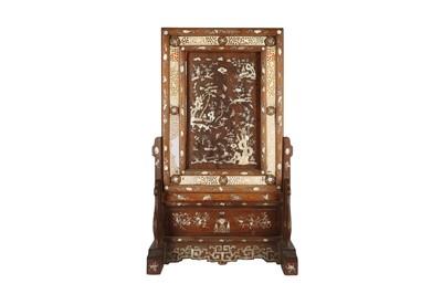 Lot 935 - A CHINESE WOOD MOTHER OF PEARL-INLAID TABLE SCREEN.