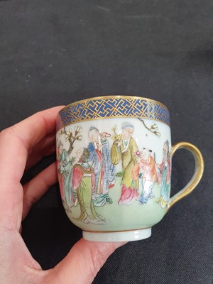 Lot 763 - A CHINESE FAMILLE ROSE 'IMMORTALS' COFFEE CUP.