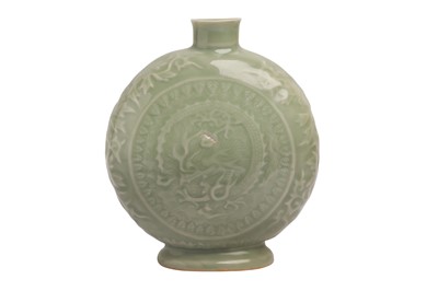 Lot 654 - A CHINESE CELADON MOONFLASK