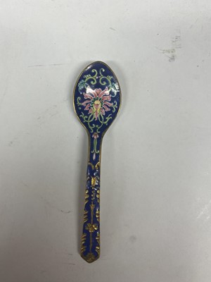 Lot 901 - A CHINESE PAINTED ENAMEL TEA SET.