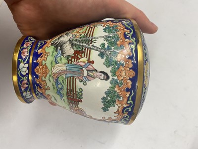 Lot 901 - A CHINESE PAINTED ENAMEL TEA SET.