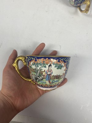 Lot 901 - A CHINESE PAINTED ENAMEL TEA SET.