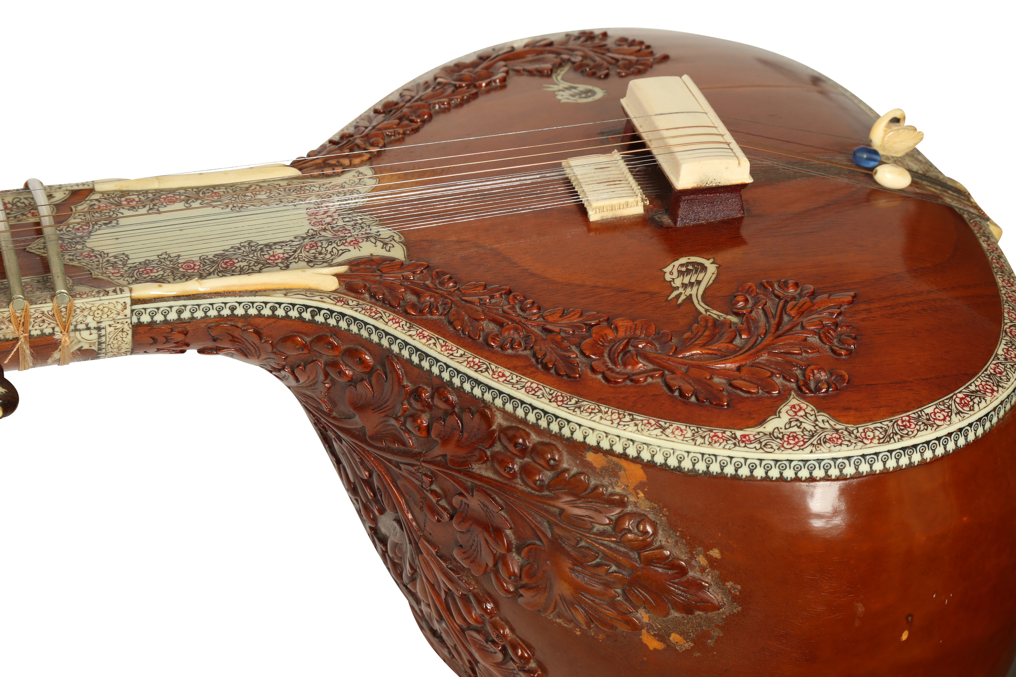 Lot 746 - AN ENSEMBLE OF SOUTH ASIAN INSTRUMENTS FROM