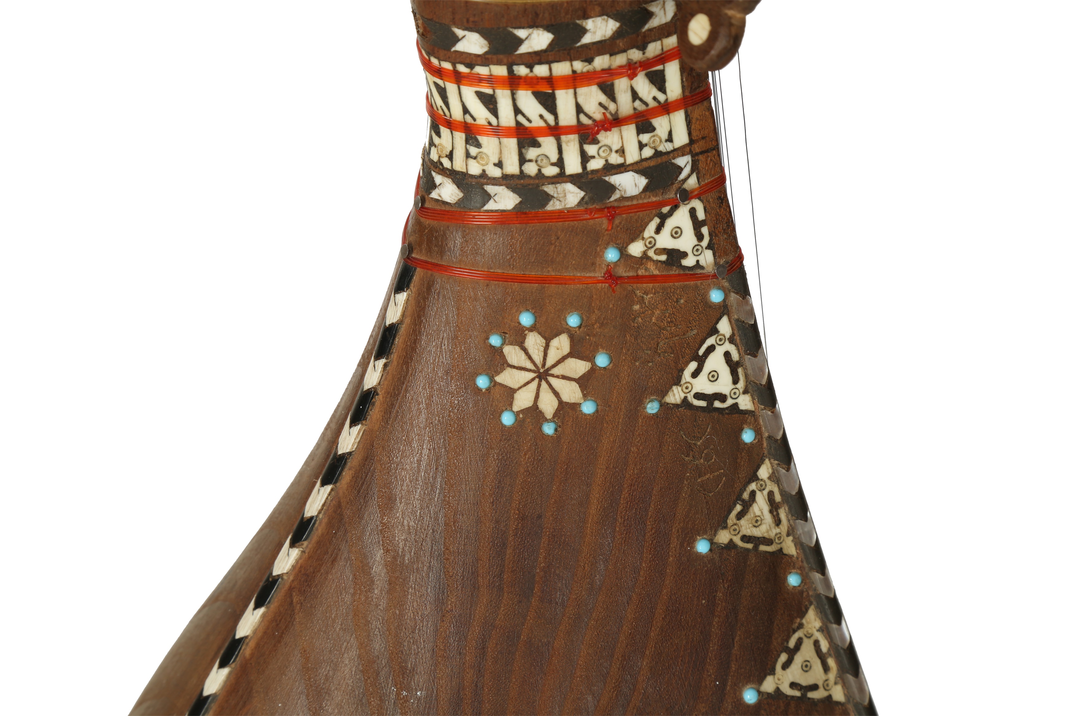 Lot 747 - AN ENSEMBLE OF SOUTH ASIAN INSTRUMENTS FROM