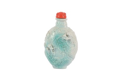 Lot 154 - A CHINESE BISCUIT 'DRAGON' SNUFF BOTTLE.