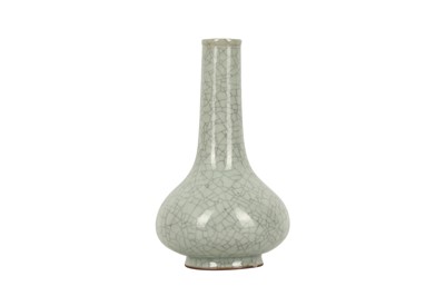 Lot 803 - A CHINESE CRACKLE-GLAZED BOTTLE VASE.