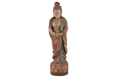 Lot 687 - A LARGE WOODEN FIGURE OF GUANYIN, IN THE MING STYLE, 20TH CENTURY