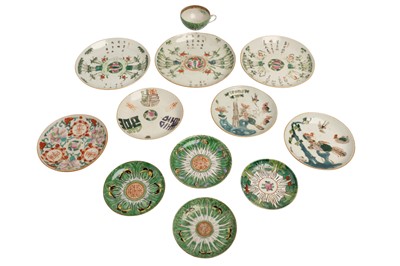 Lot 662 - A COLLECTION OF FOUR CHINESE PROVINCIAL PORCELAIN PLATES, 19TH CENTURY