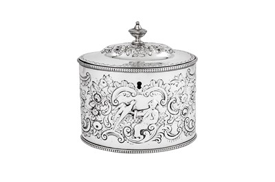 Lot 651 - A George III sterling silver tea caddy, London 1790 by Robert and Samuel Hennell