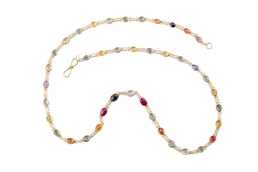 Lot 129 - A multi-coloured sapphire necklace