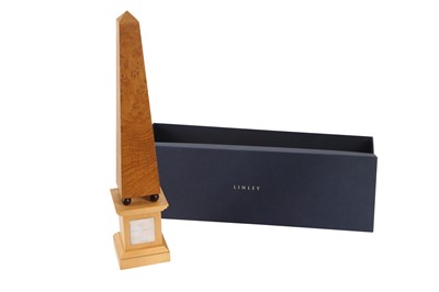 Lot 245 - A 20TH CENTURY SYCAMORE AND BURR OAK OBELISK BY DAVID LINLEY