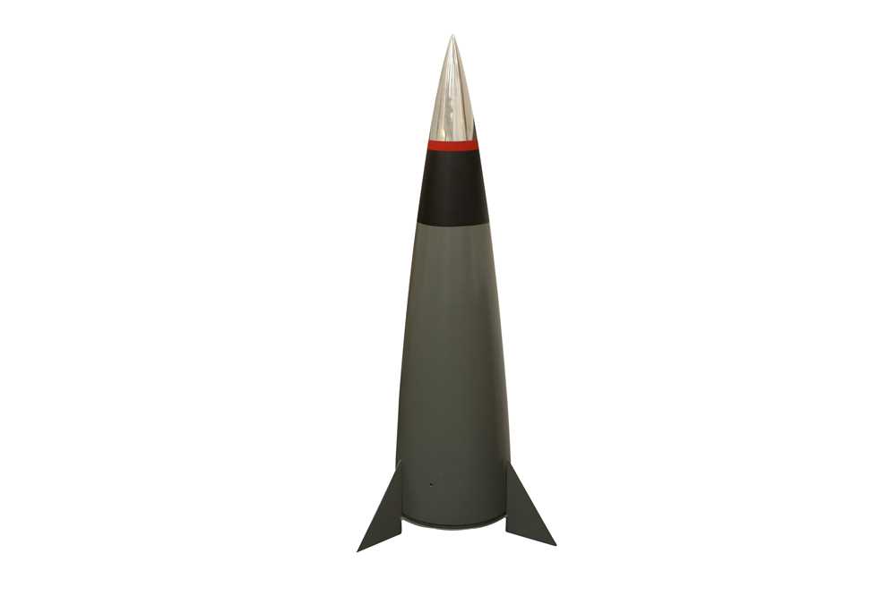 Lot 285 - AN RAF TORNADO FIGHTER JET NOSE CONE