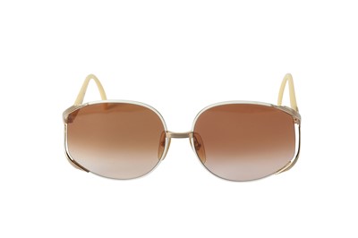 Lot 287 - Christian Dior Gold 47 Oversized Sunglasses