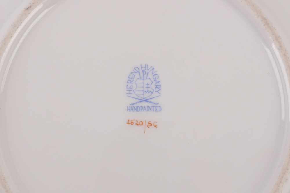 Lot 426 A HEREND PORCELAIN BOX AND COVER, 20TH