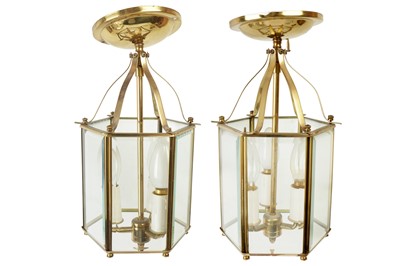 Lot 521 - A PAIR OF SMALL BRASS HALL LANTERNS, CONTEMPORARY