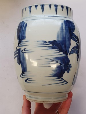 Lot 343 - A CHINESE BLUE AND WHITE 'SCHOLARS' JAR.