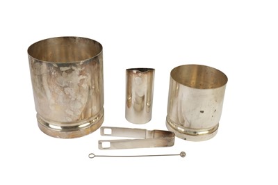 Lot 37 - A SILVER PLATED ICE BUCKET, 20TH CENTURY