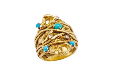 Lot 190 - A turquoise and diamond dress ring