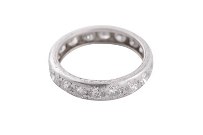 Lot 5 - A diamond eternity ring