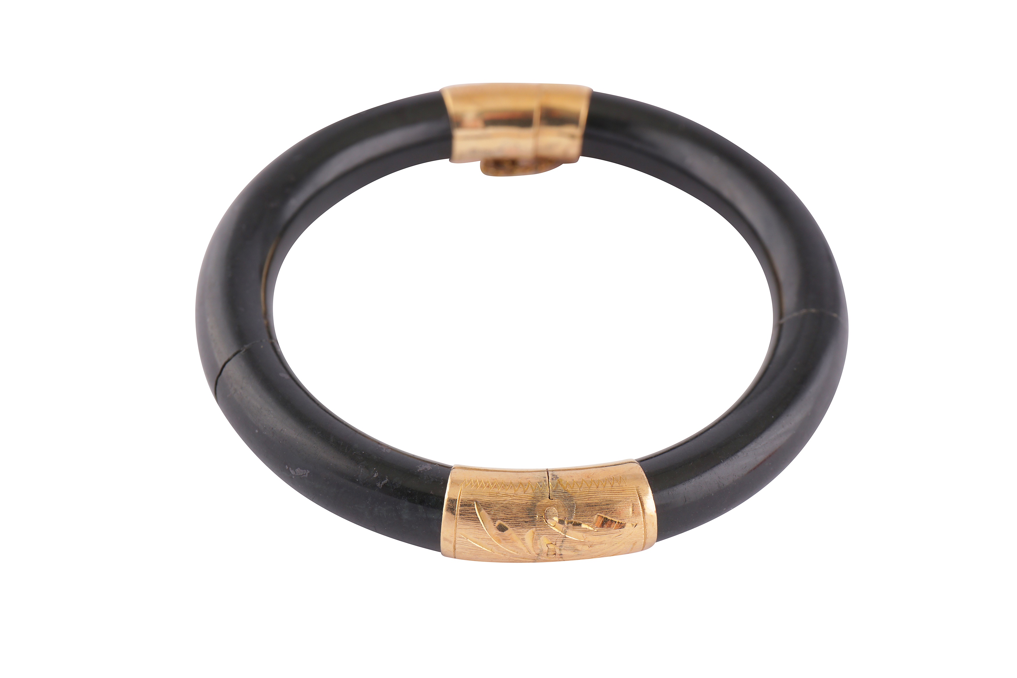 Lot 380 A DUPONT LIGHTER TOGETHER WITH A KEY CHAIN