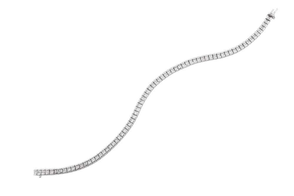 Lot 47 - A diamond line bracelet