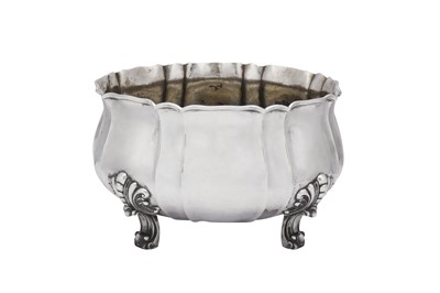 Lot 329 - A large late 19th / early 20th century German 800 standard silver Jardinière, Dresden circa 1900 by Carl Schnauffer