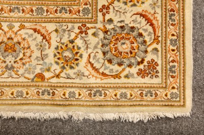 Lot 90 - A FINE KASHAN RUG, CENTRAL PERSIA
