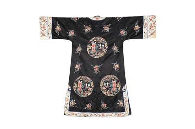 Lot 291 - A CHINESE EMBROIDERED BLACK-GROUND SILK ROBE.