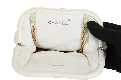 Lot 367 - λ Chanel White Ruched Lizard Chain Clutch