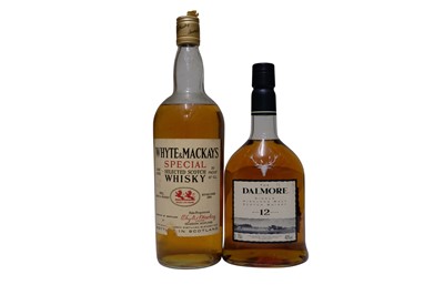 Lot 877 - Whyte & Mackay Selected Duo