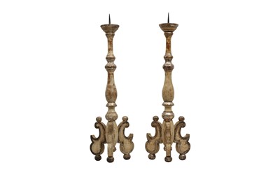 Lot 513 - A PAIR OF CONTINENTAL PAINTED AND SILVERED WOOD PRICKET STICKS, SPANISH/ITALIAN, 18TH/19TH CENTURY