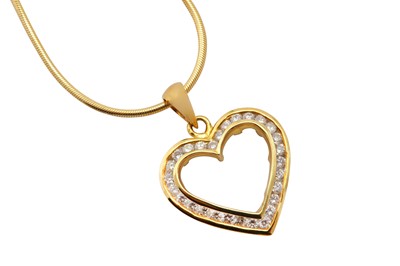 Lot 67 - Pravins l A diamond heart necklace