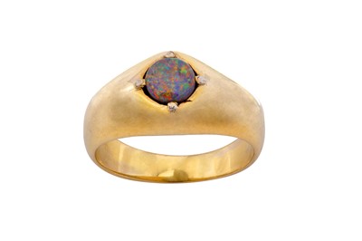 Lot 91 - An opal ring