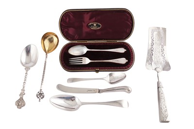 Lot 336 - A MIXED GROUP OF SILVER FLATWARE