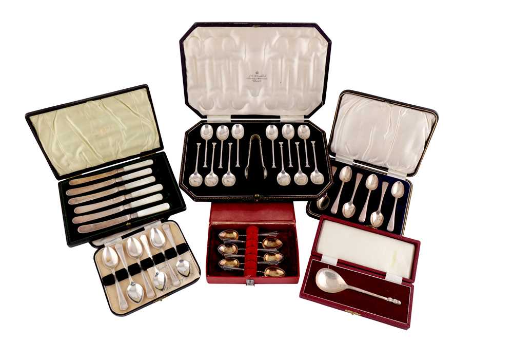 Lot 300 - A MIXED GROUP OF CASED SETS OF STERLING SILVER FLATWARE