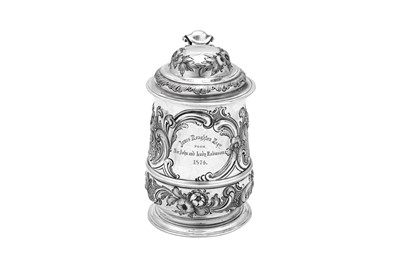 Lot 501 - A George II sterling silver tankard, London 1751 by Richard Gurney and Thomas Cook (reg. 19th Oct 1727)