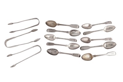 Lot 284 - A MIXED GROUP OF STERLING SILVER FLATWARE