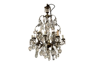 Lot 662 - A CONTINENTAL BRONZED AND GILT METAL CHANDELIER, 20TH CENTURY