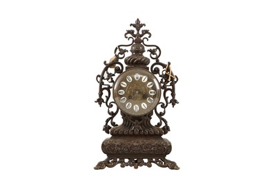 Lot 484 - A FRENCH BRONZE MANTEL CLOCK, LATE 19TH/EARLY 20TH CENTURY