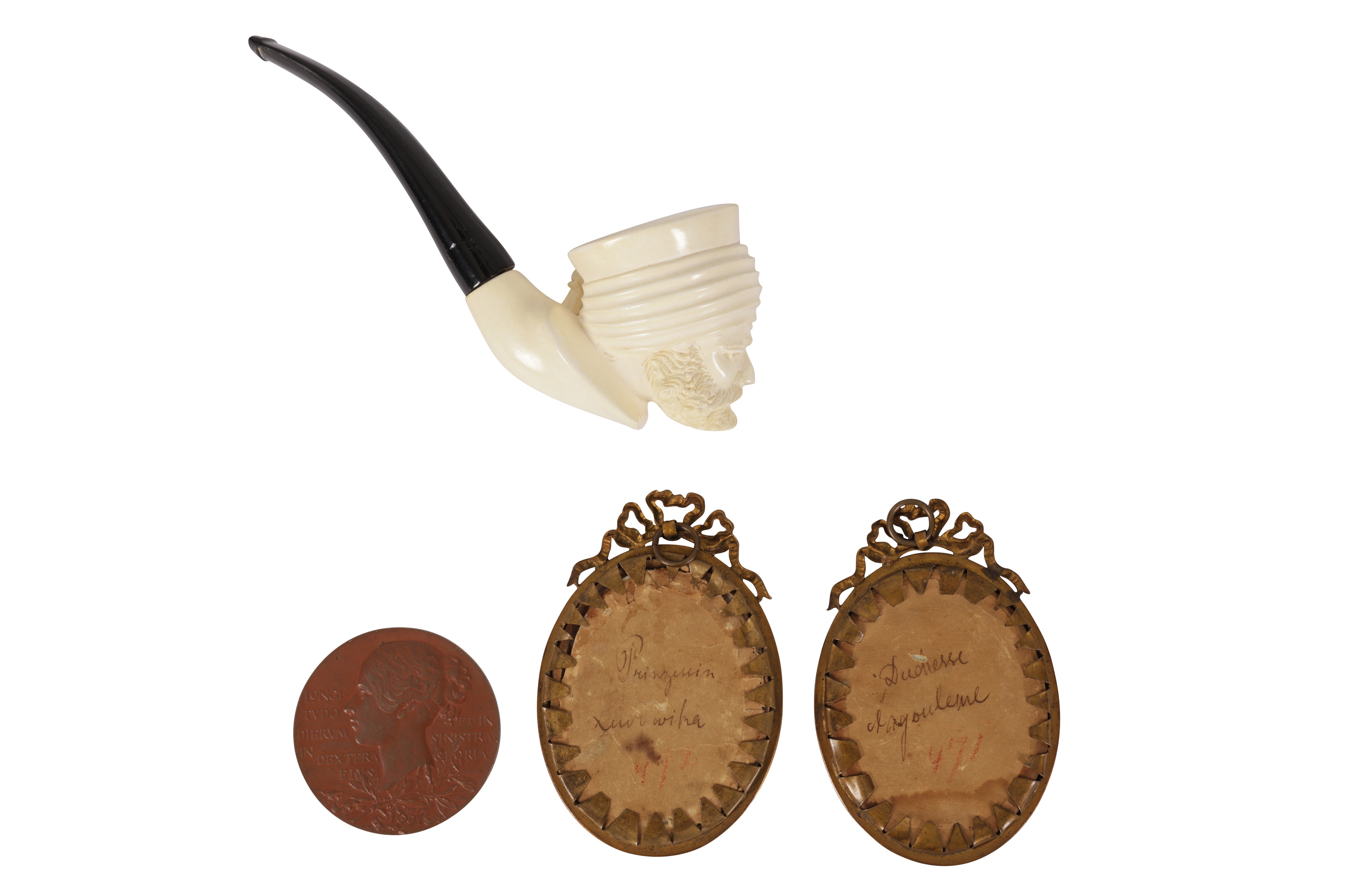 Lot 534 A VICTORIAN BRONZE JUBILEE MEDAL 18371897