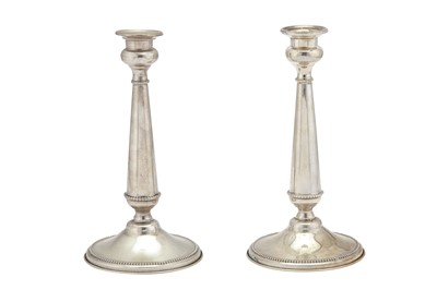 Lot 288 - A PAIR OF LATE 20TH CENTURY ITALIAN 800 STANDARD SILVER CANDLESTICKS, FLORENCE MAKERS NUMERAL 881