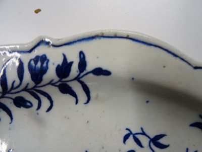 Lot 424 - TWO WORCESTER BLUE AND WHITE PORCELAIN PLATES, 18TH CENTURY