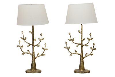 Lot 913 - A PAIR OF GILT METAL TABLE LAMPS IN THE FORM OF A TREE, CONTEMPORARY