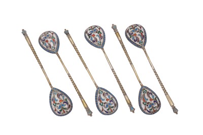 Lot 201 - A set of six Nicholas II early 20th century Russian 84 zolotnik silver and cloisonné enamel coffee spoons, Moscow 1898-1908 by Ivan Kuzmich Yashin (est. 1884)