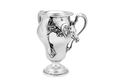 Lot 277 - An early 20th century American sterling silver tri-handled horse racing trophy, Newark New Jersey dated 1907 by William B. Kerr & Co
