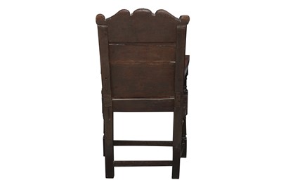 Lot 232 - A 17TH CENTURY OAK WAINSCOT CHAIR