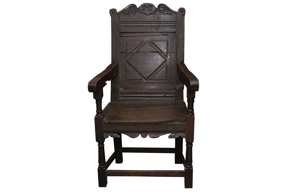 Lot 232 - A 17TH CENTURY OAK WAINSCOT CHAIR