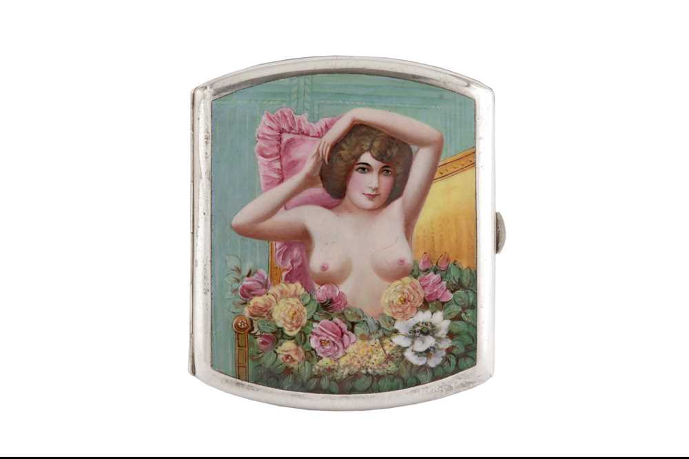 Lot 1038 - AN EARLY 20TH CENTURY ALPACA AND ENAMEL EROTIC CIGARETTE CASE